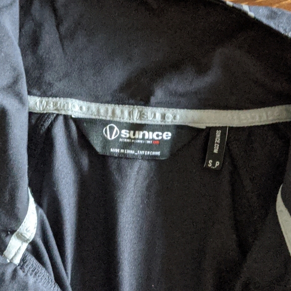 Women's Sunice Quarter Zip Pullover Size Small - Picture 4 of 7